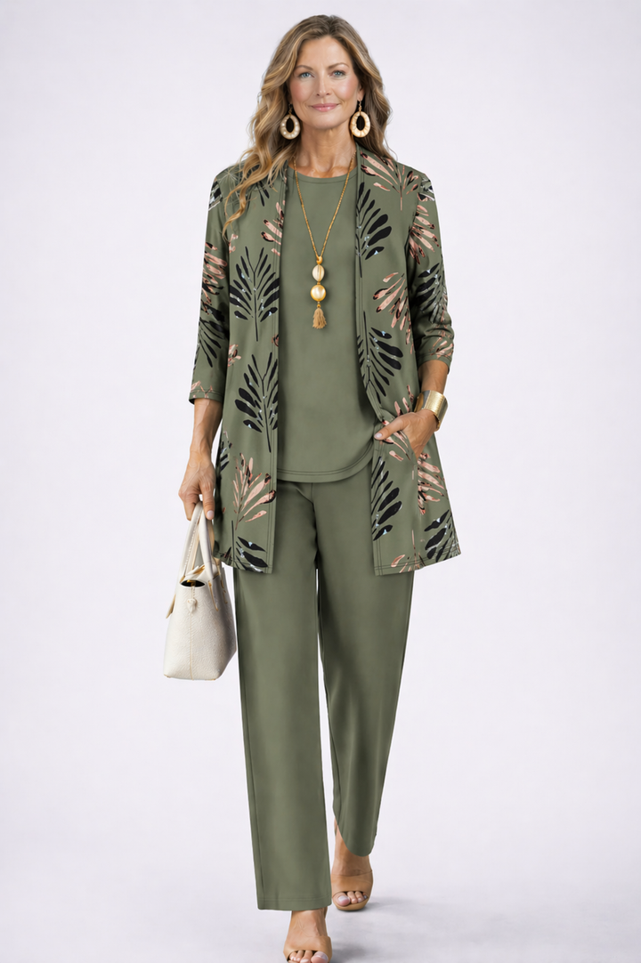 Elegant women's 3-piece blazer, top, & relaxed trousers set. Perfect for office or chic casual wear.
