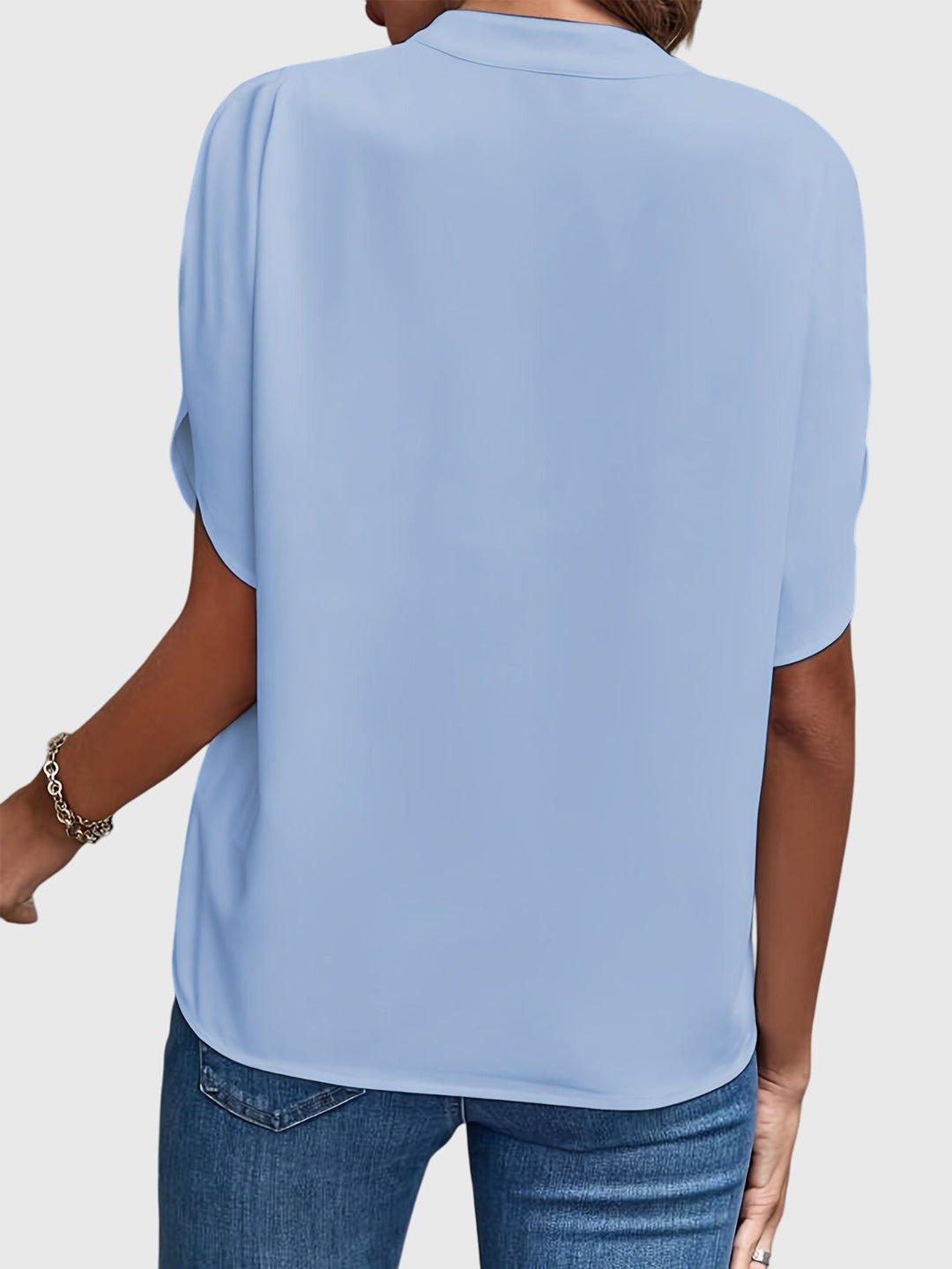 Stylish women's long sleeve top, elegant blouse for office & versatile fashion.