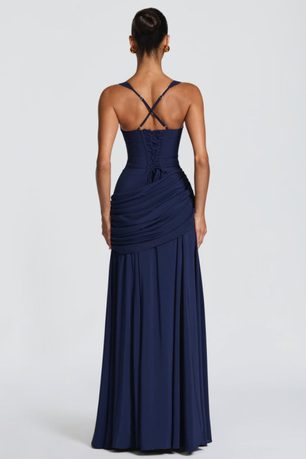 Flowy women's maxi dress, perfect for vacation, parties, or formal events. Comfortable & chic long gown.