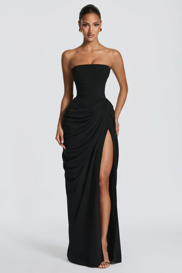 Women's elegant long flowing maxi dress, a perfect formal evening gown for special events.