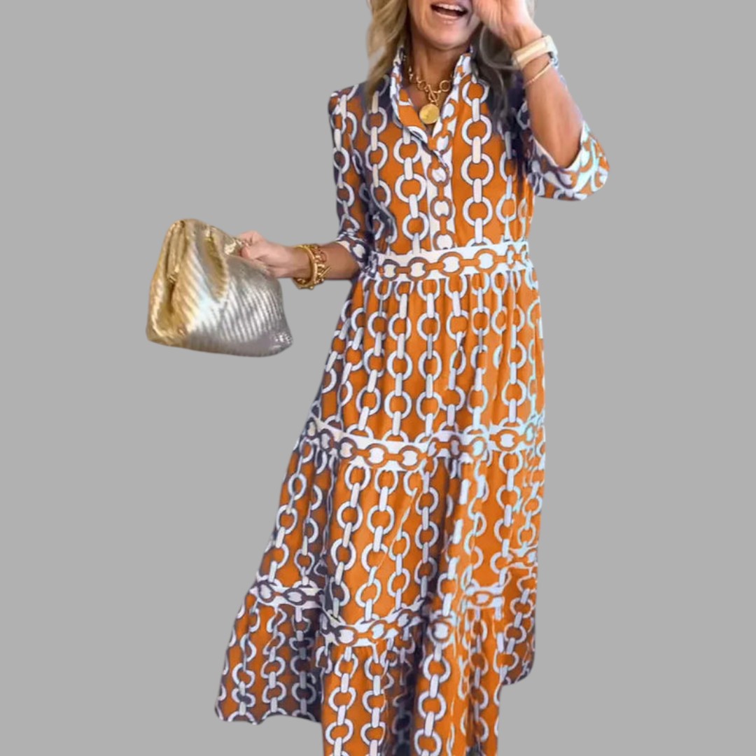 Versatile women's elegant maxi dress, offering a comfortable, flowing fit for both daytime casual and evening events.
