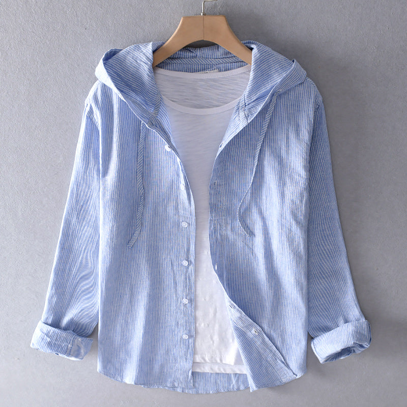 Comfortable women's flowy blouse for casual wear. Elegant and chic top, perfect for everyday style.