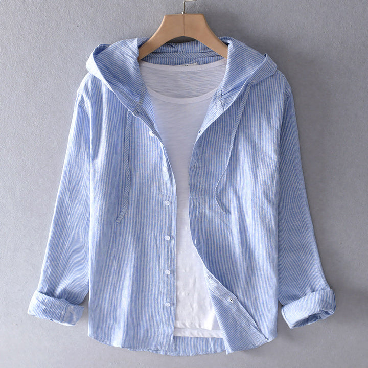 Comfortable women's flowy blouse for casual wear. Elegant and chic top, perfect for everyday style.