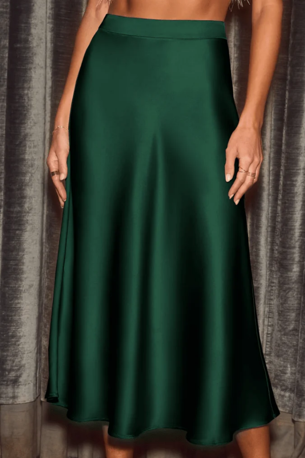 Chic women's high-waist A-line midi skirt, versatile for elegant office wear or stylish summer date nights.