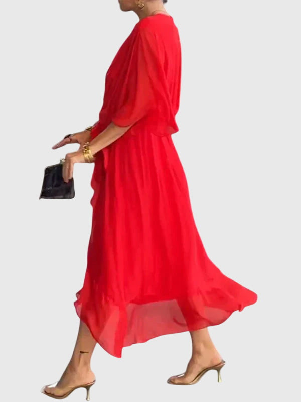 Women's elegant flowy maxi dress, providing flattering comfort for various occasions.
