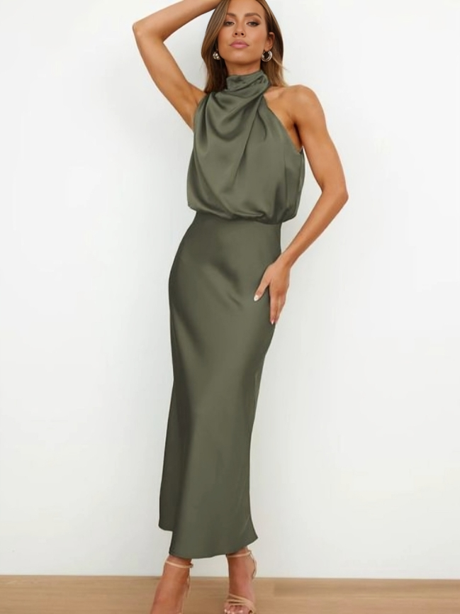 Women's floor-length halter evening dress, an elegant long gown for formal events.