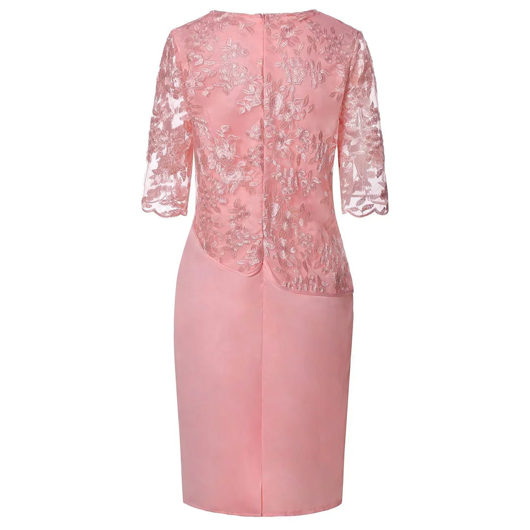 Versatile women's midi dress with elegant short sleeves, a flattering silhouette & ruched detail. Perfect for any event.