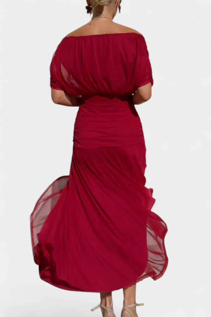 Chic party dress: women's off-shoulder maxi gown. Elegant long formal evening wear for special occasions.