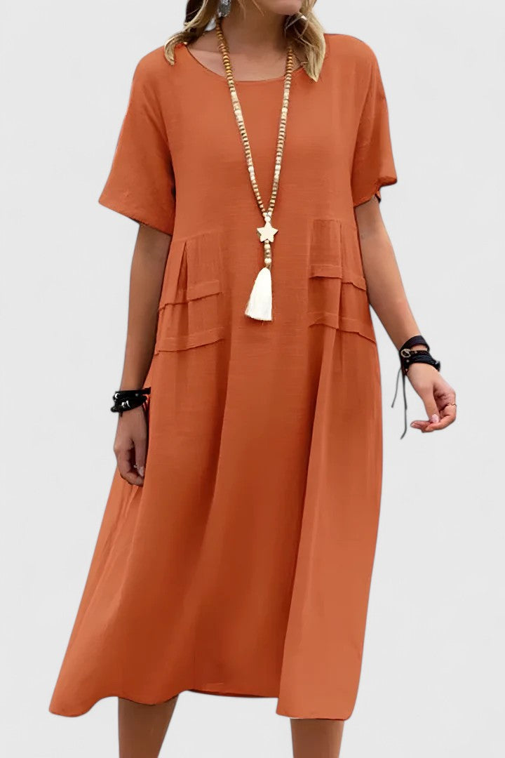 Chic women's midi dress with a flattering silhouette, ideal for parties or a sophisticated everyday look.
