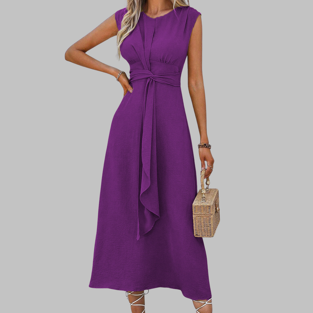 Stylish women's sleeveless round neck maxi dress, offering an elegant flowy silhouette for diverse occasions.