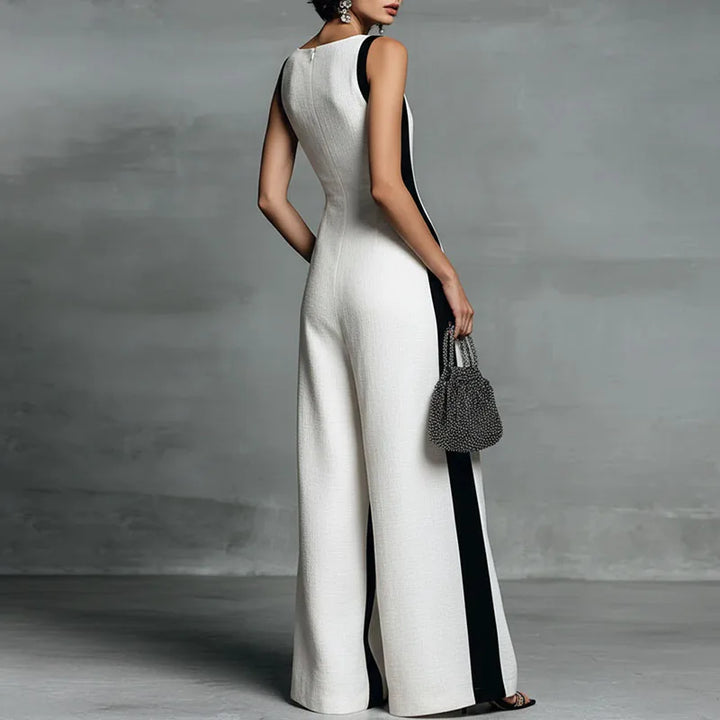 Chic women's striped wide-leg V-neck jumpsuit. Ideal for a stylish summer outfit or casual elegant wear.