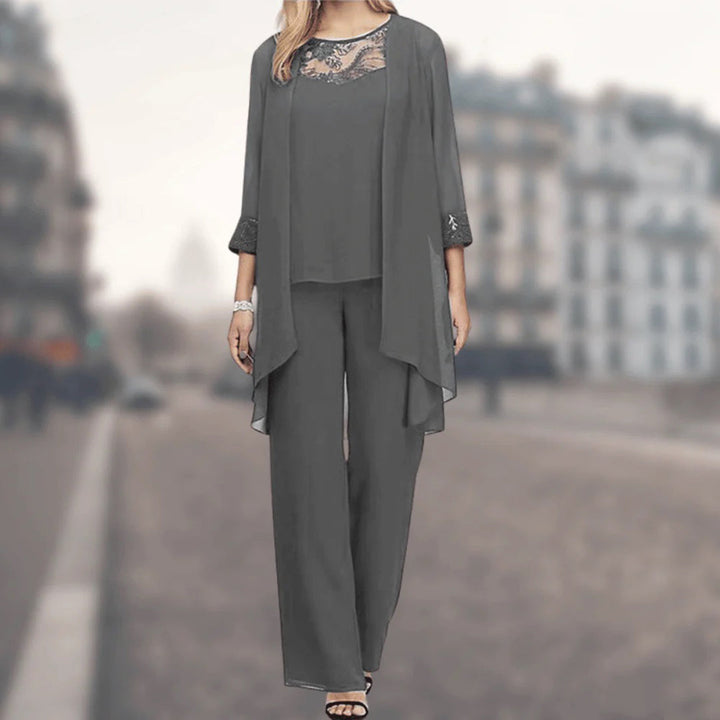 Women's elegant flowy three-piece loungewear set, perfect for casual chic spring and summer style.