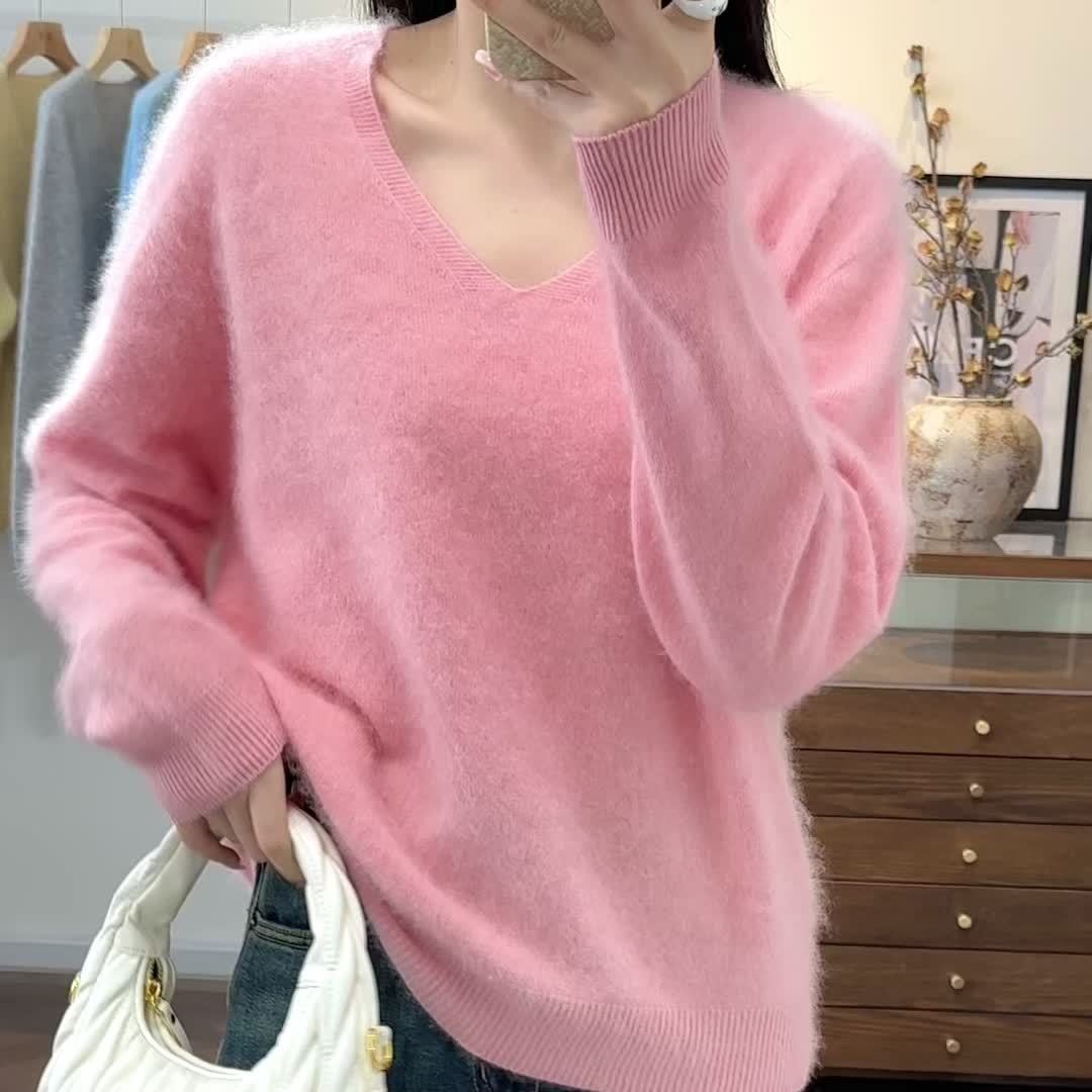 Women's elegant V-neck sweater, cozy, relaxed fit, long sleeve; ideal for autumn & winter.