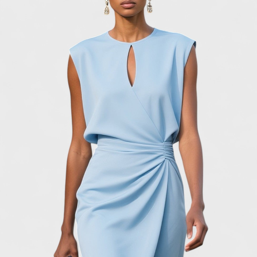 Elegant women's keyhole midi dress for formal occasions, featuring a sophisticated ruched waist detail.