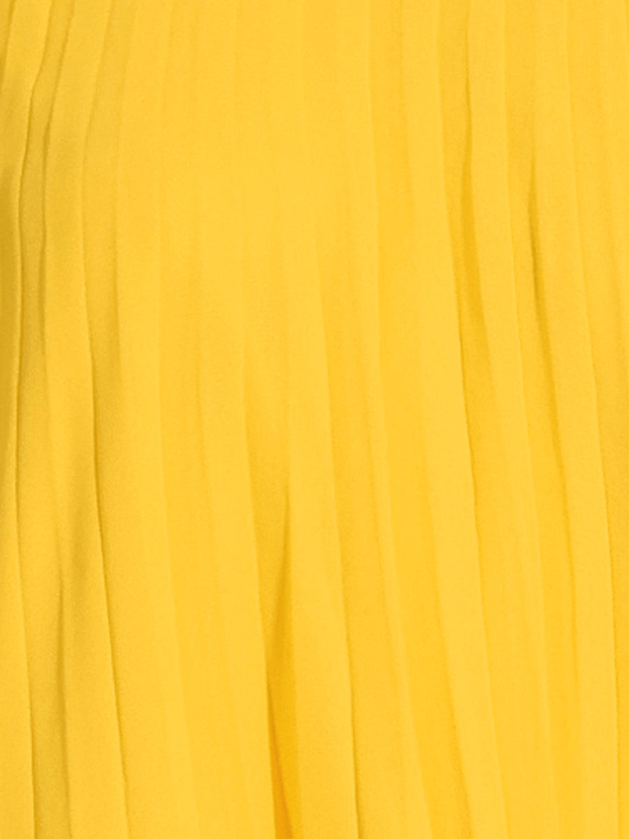 Flowy yellow summer dress for women, featuring a pleated swing skirt & elegant cape sleeves for stylish comfort.