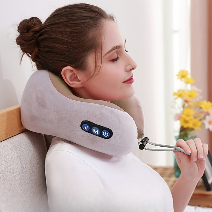 Ergonomic U-shaped memory foam neck pillow with USB heating for ultimate comfort & pain relief during travel or relaxation.