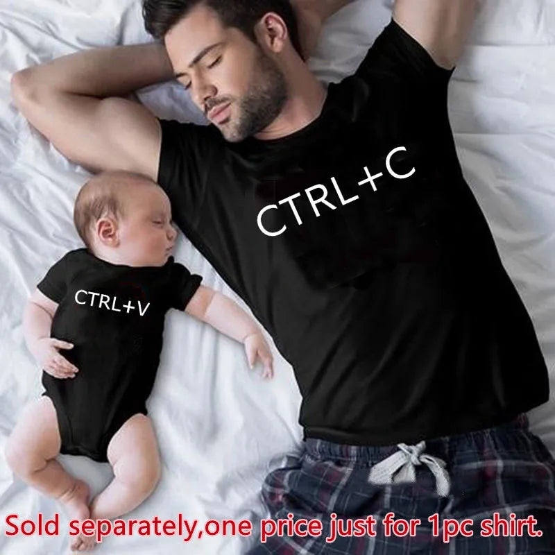 Matching 'copy' t-shirt for adults, unisex design in grey cotton blend for family photos