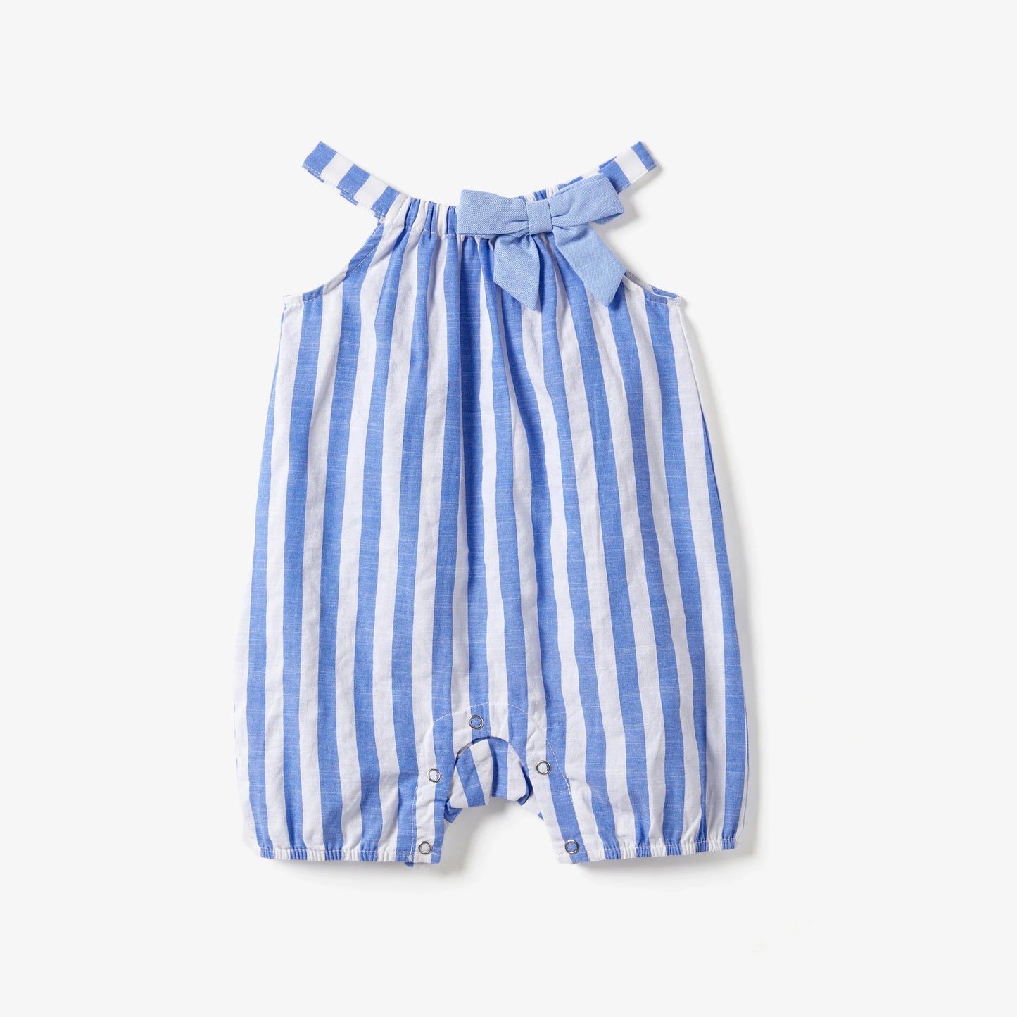 Family matching blue and white stripe dresses and shirts with tassel trim for summer vacation.
