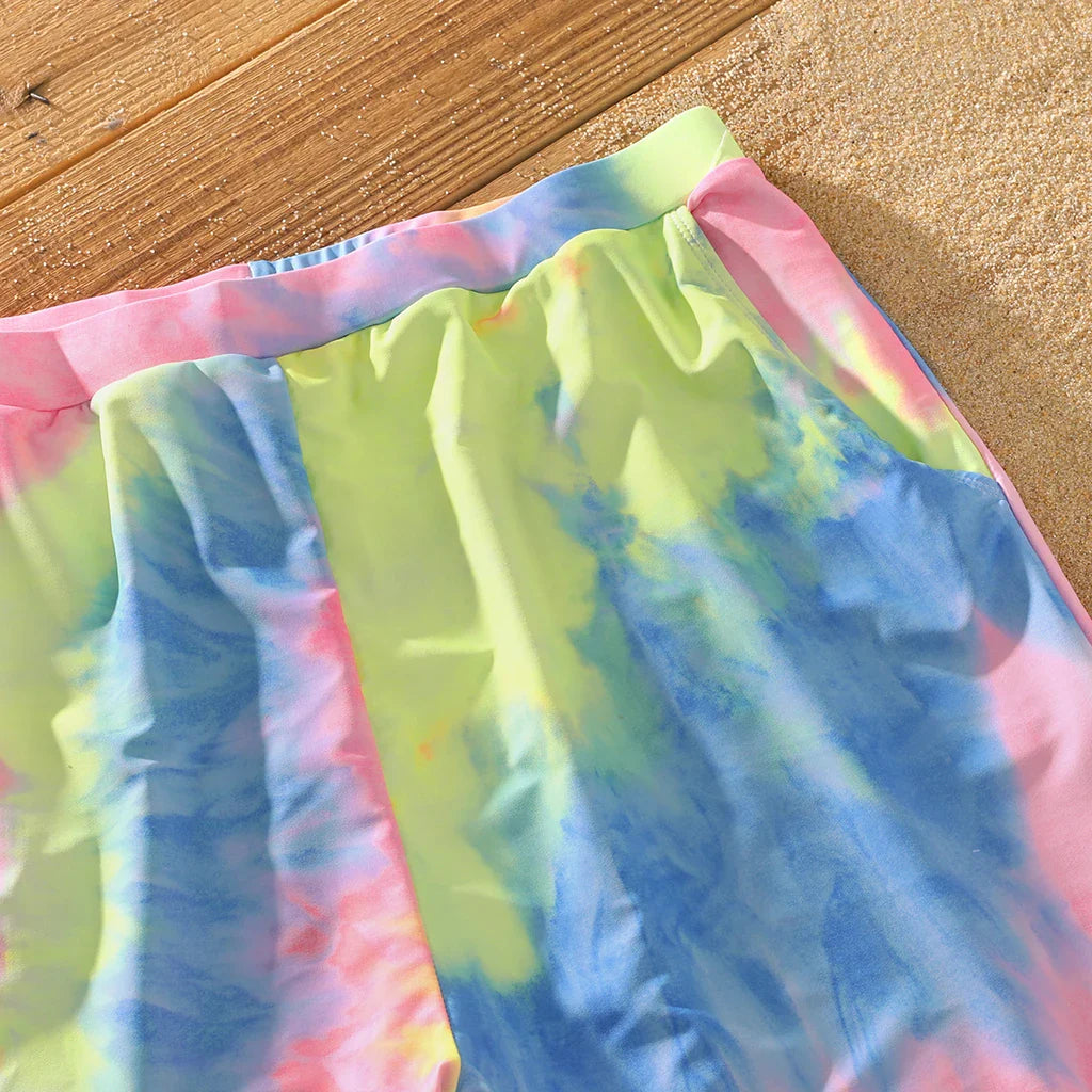 Summer fashion family matching V-neck tie-dye swimsuits, great for holidays