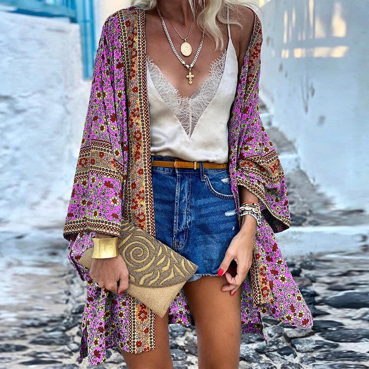 Women's patterned boho cardigan with a loose fit & long sleeves. Perfect for casual wear & a stylish layered look.