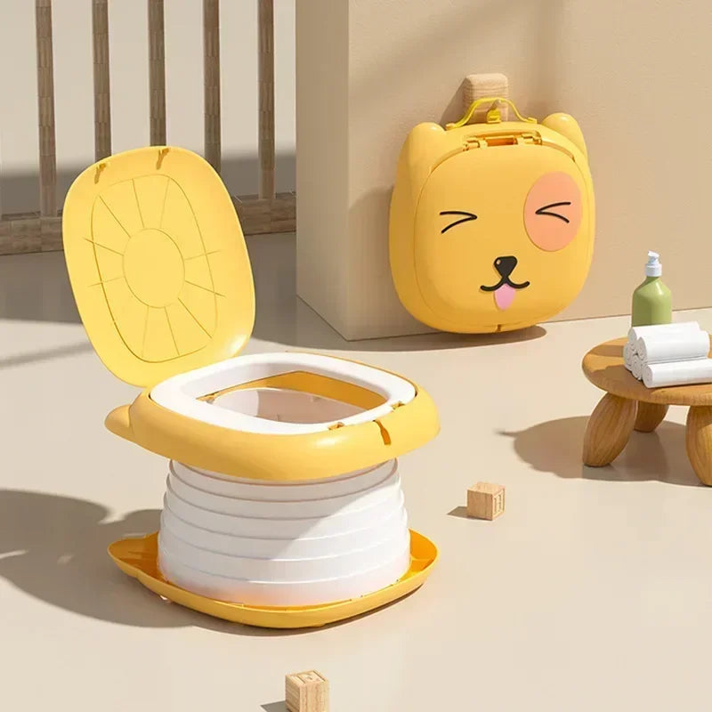 Portable toddler potty for travel, with a secure and stable design