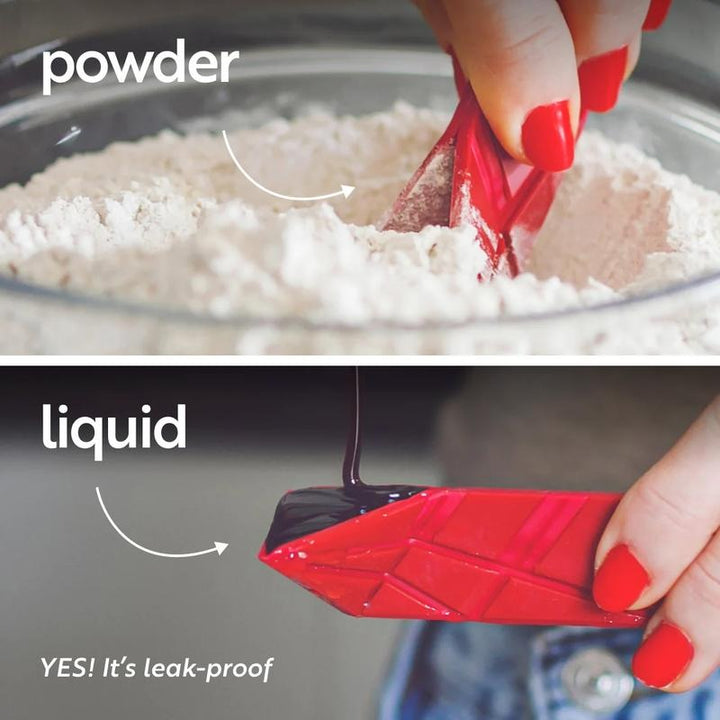 Space-saving kitchen gadgets: foldable measuring spoons, magnetic for neat organization. Ideal for baking.