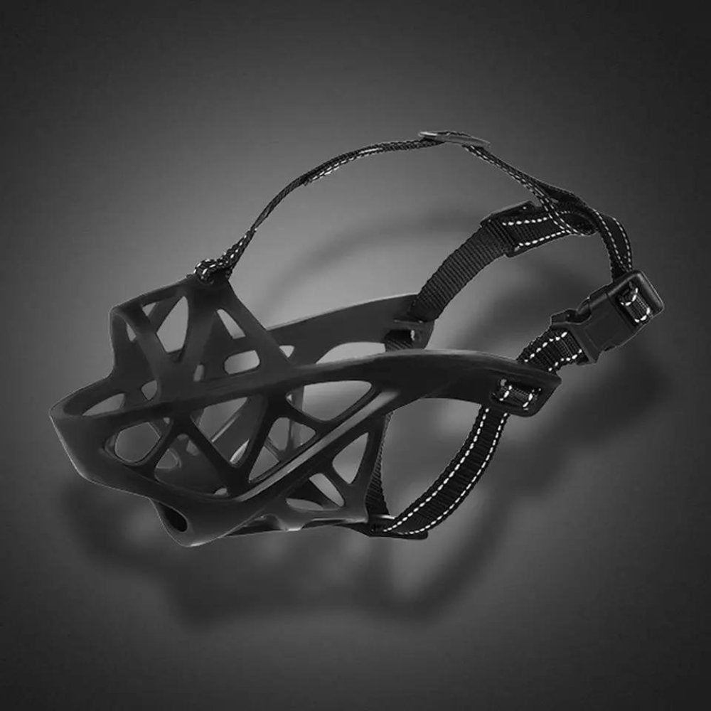 Lightweight dog muzzle designed for optimal breathability & comfort during prolonged use.