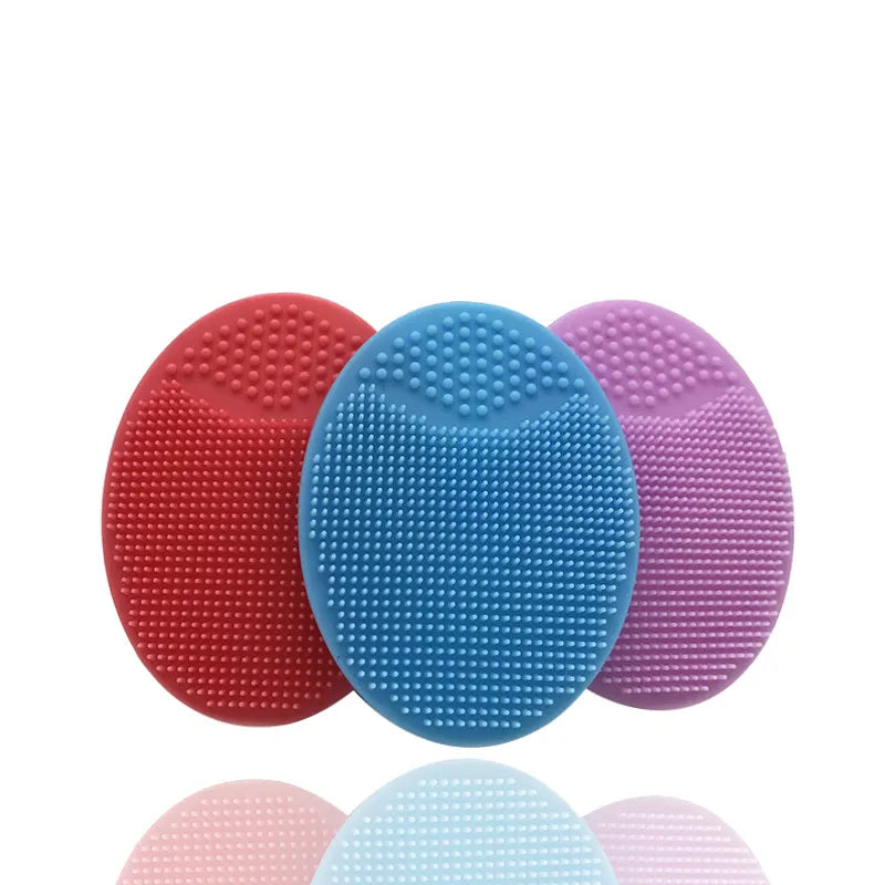 Gentle silicone shampoo brush, key for baby bath routine, ensures clean scalp & relaxing massage.