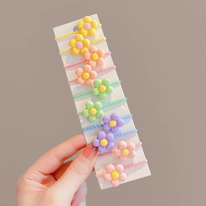 Beautiful flower elastic hair bands, perfect party favors & cute gifts for girls.