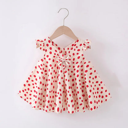 Girls' casual cotton summer dress featuring an all-over floral print design, A-line silhouette.
