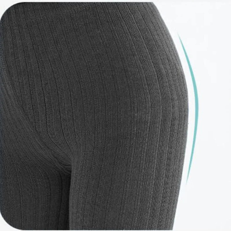 Flexible and durable girls' cotton leggings, knitted for active kids and toddler tights needs.