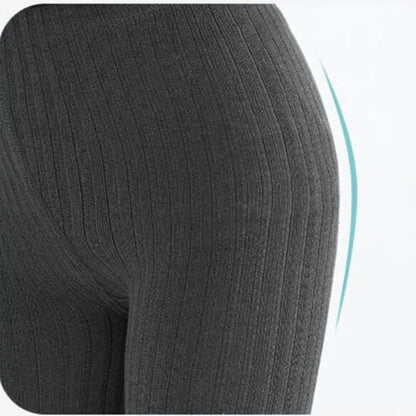 Flexible and durable girls' cotton leggings, knitted for active kids and toddler tights needs.