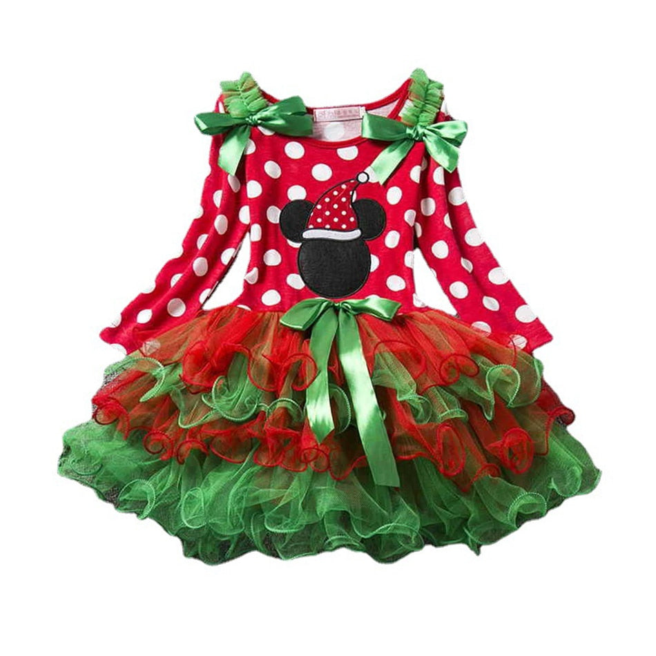 Stylish girls' denim dress featuring beautiful floral accents, a must-have summer item