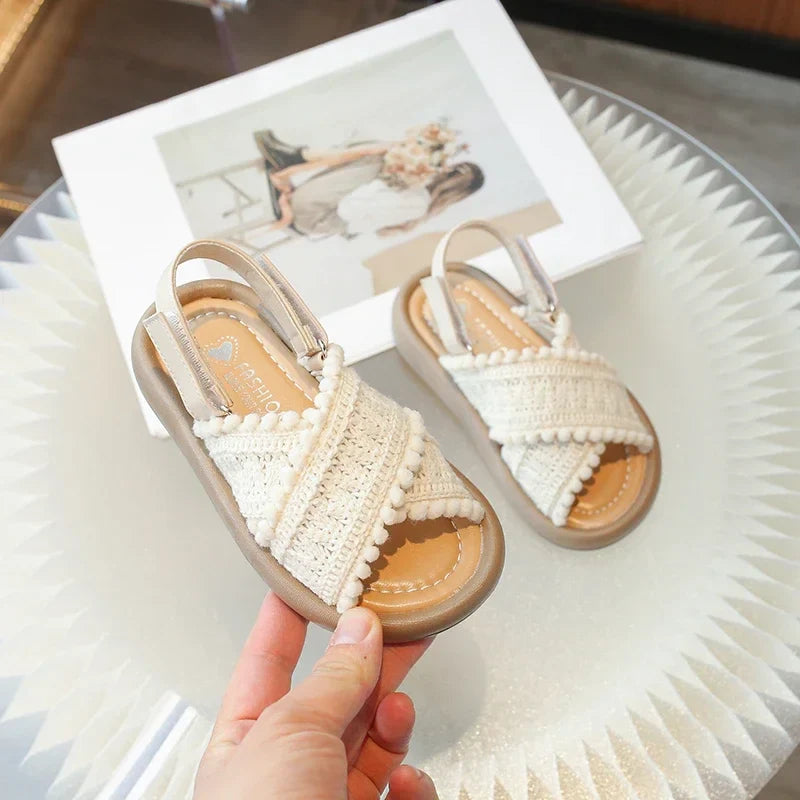Pink girls' summer footwear, PU leather non-slip sandals with a retro princess look