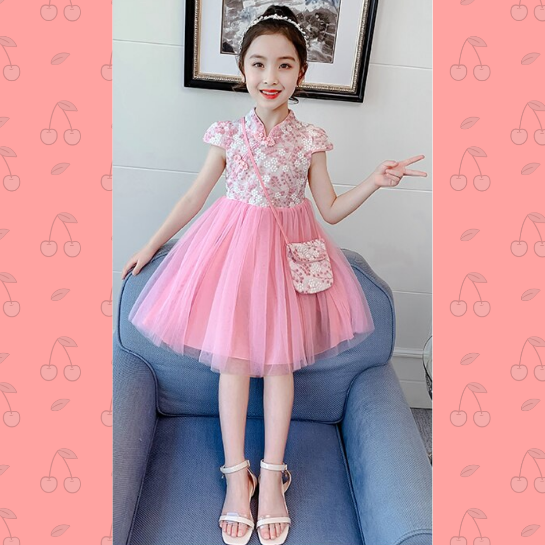 Toddler girls' elegant floral cheongsam dress, a traditional Chinese cultural dress with flower print.