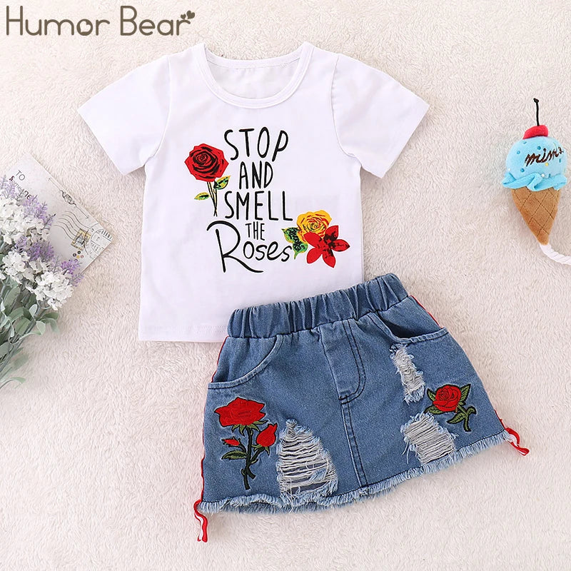 Comfortable children's apparel: two-piece floral embroidered letter pullover and skirt outfit
