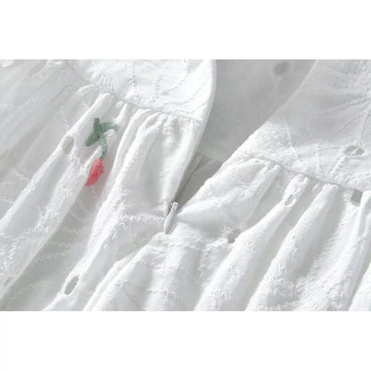 Charming girls sleeveless princess dress with delicate floral patterns, comfortable cotton blend, everyday wear