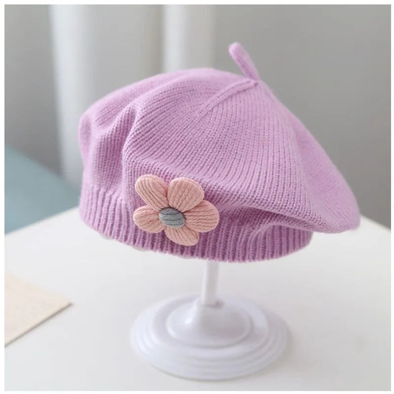 Toddler girls' warm knit beret hat, adorable flower detail, perfect autumn/winter accessory