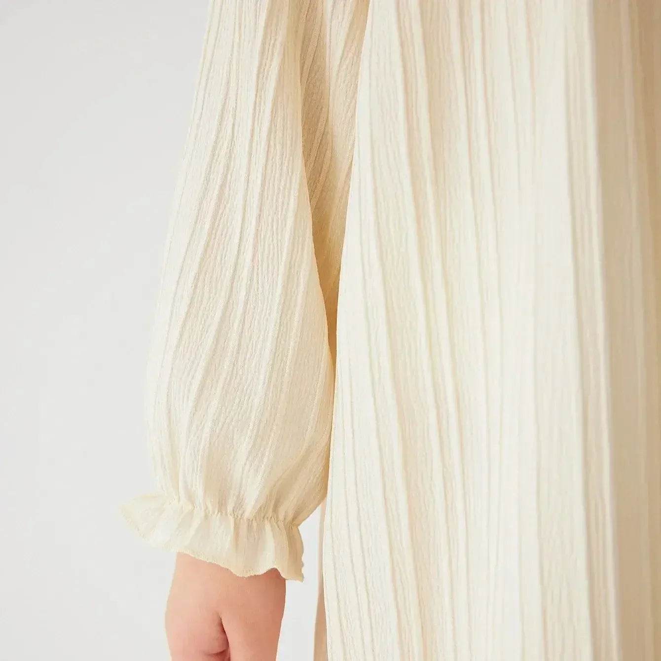 Girls' long sleeve ruffle princess dress in a lovely shade, suitable for fall outings.