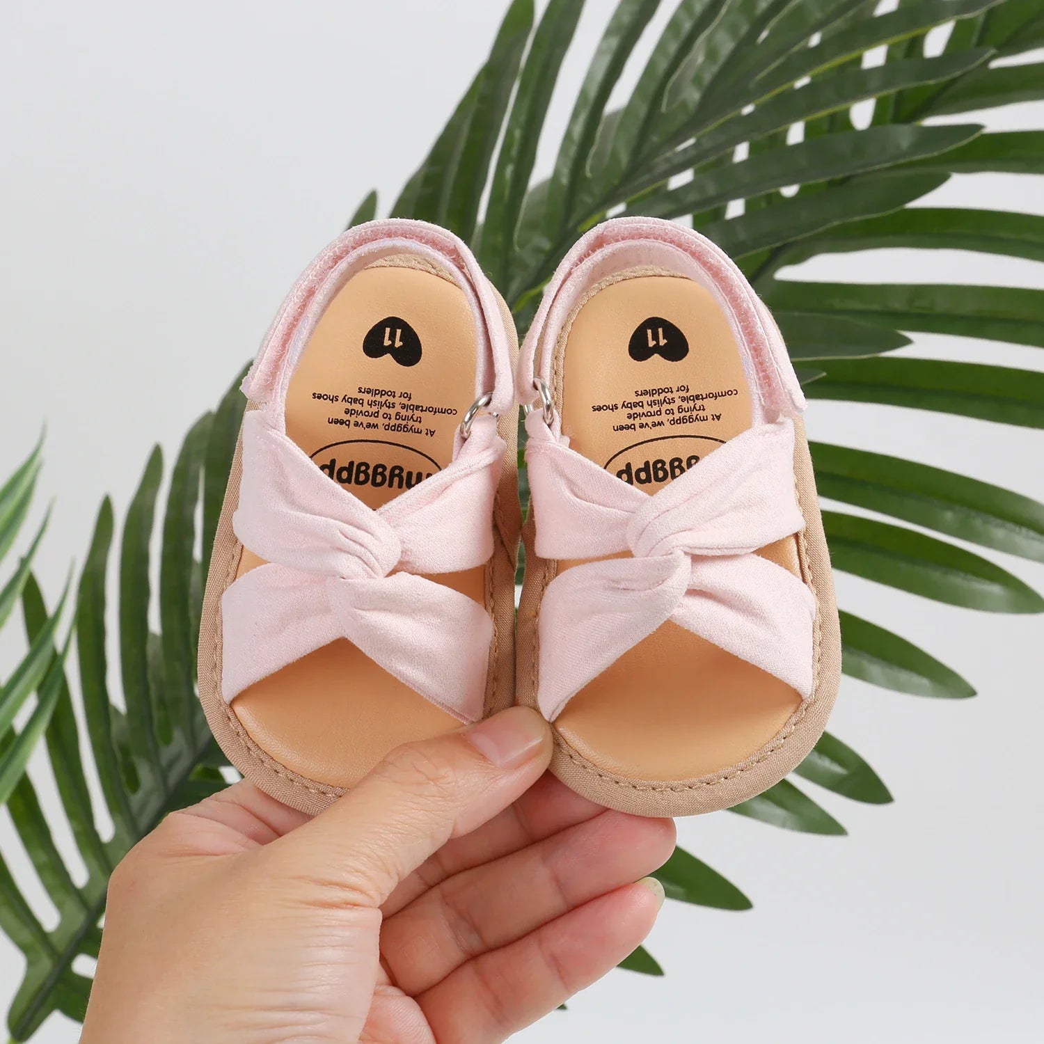 Girls' infant shoes: pink bow-knot princess sandals with safe non-slip soft sole