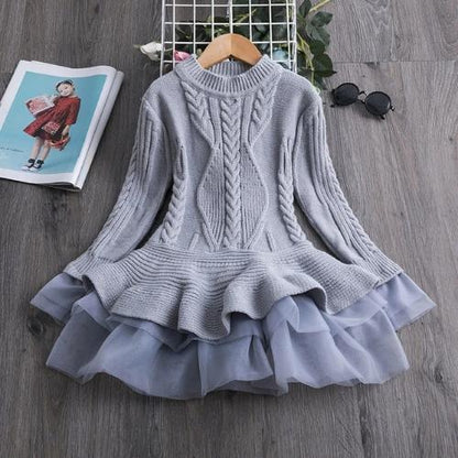 Elegant girls' long sleeve knitted dress, a stylish and comfortable holiday dress for young princesses