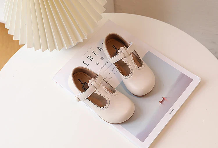 Girls' retro T-strap flats in a gift box, perfect vintage princess dress shoes present for kids
