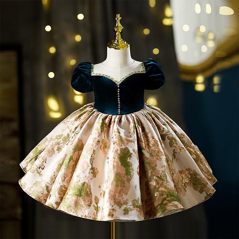 Formal girls dress: retro princess ball gown with exquisite butterfly sleeves