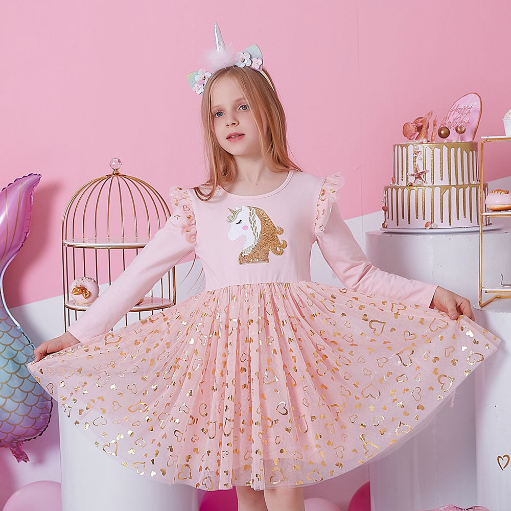 Toddler girls' cotton dress with an adorable rabbit design, perfect for comfort and casual kids' fashion.