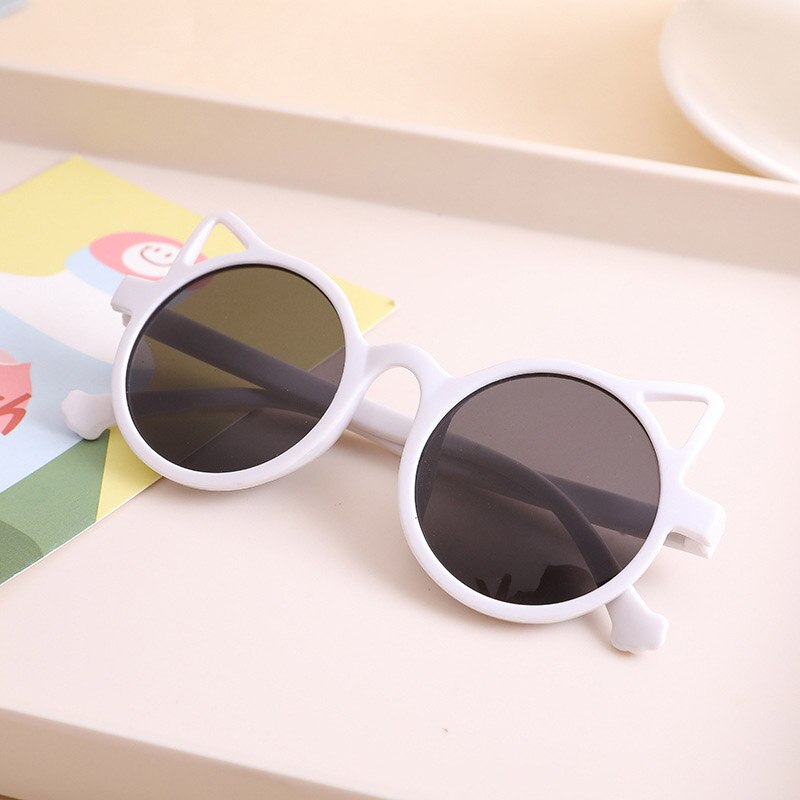 Trendy girls' black mirrored sunglasses, ultimate UV protection for kids outdoor activities