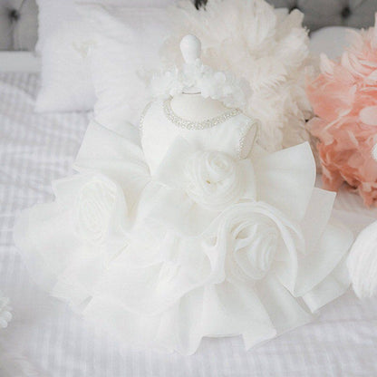 White lace tulle princess dress for baby girls, a charming and stylish choice for formal wear and parties.
