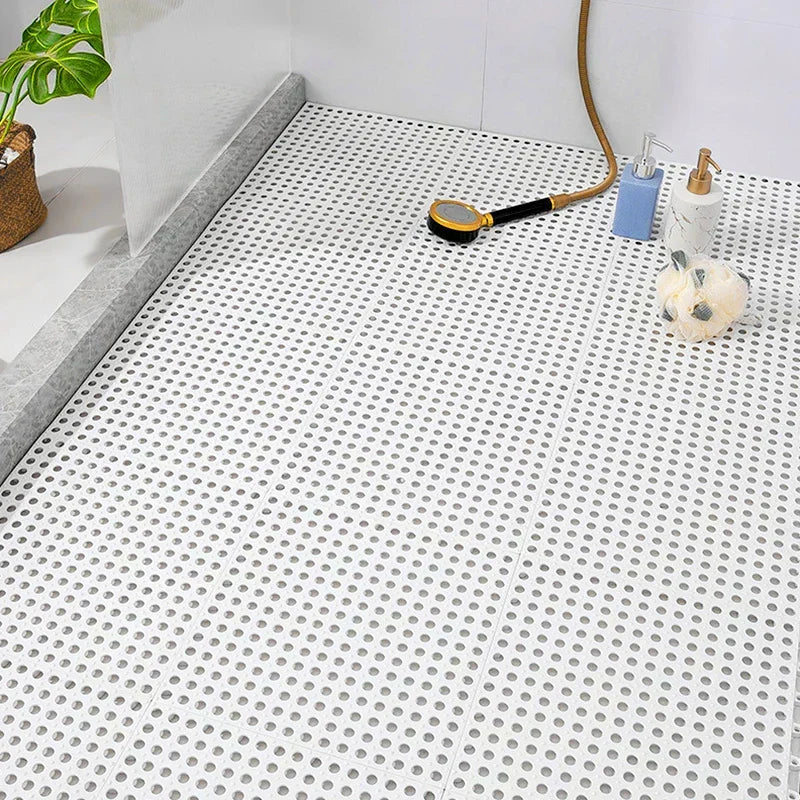 White hygienic non-slip bath mat, cushioned for comfort & superior grip in showers.