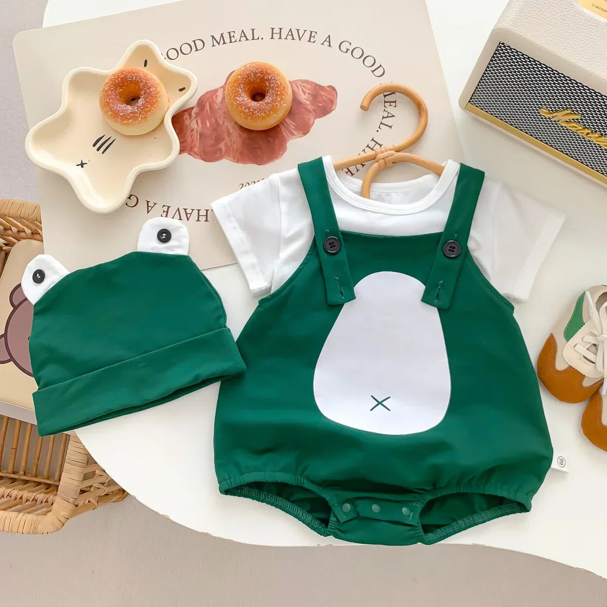 Infant frog design cotton romper and cap set for baby, perfect newborn outfit and baby shower gift.