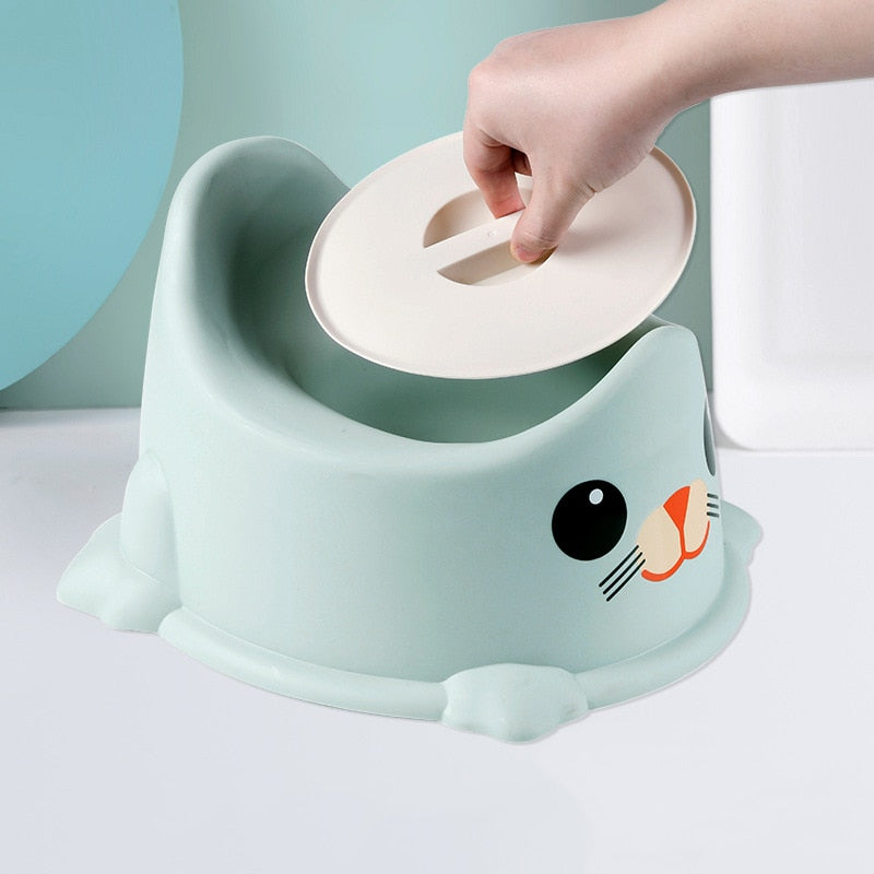 Toddler potty seat with an odor-locking seal, making potty training clean and simple.