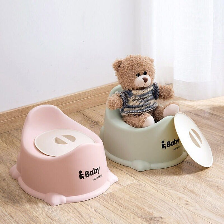 Cute, portable infant potty training seat with a reliable odor-lock lid for toddlers.